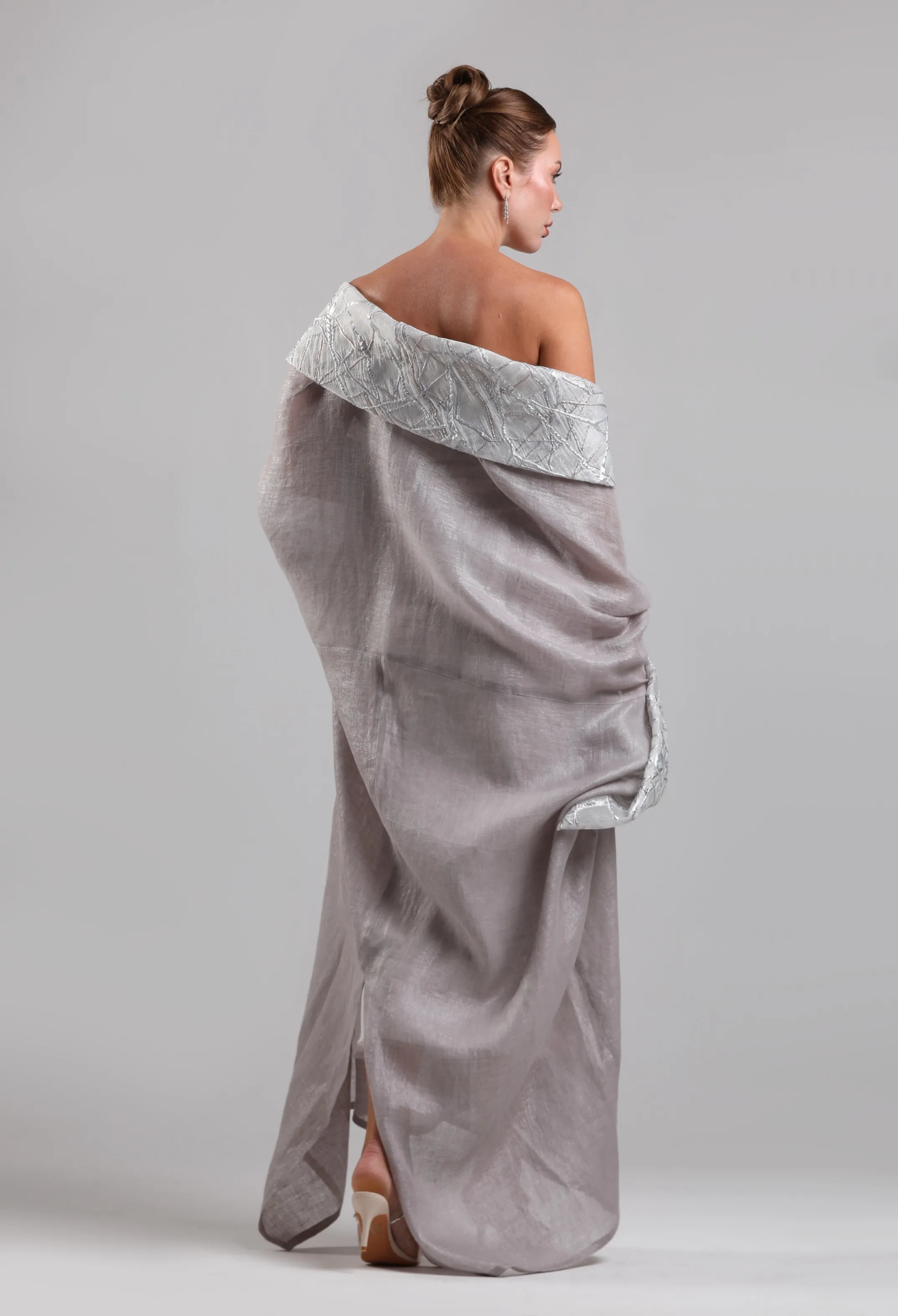 بشت لينن فاخر - الرمادي الفاتح