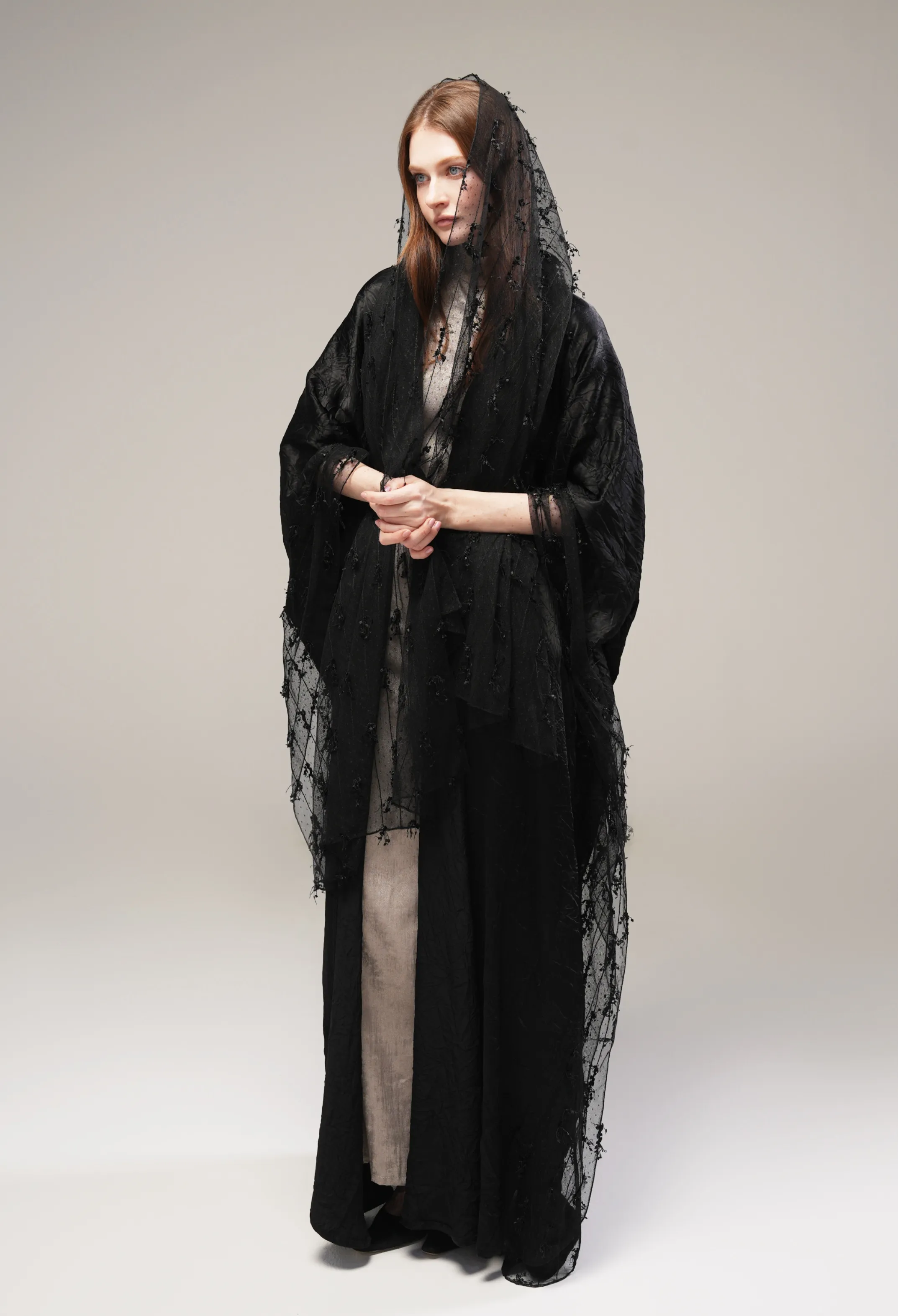 عباية حرير  مجعد